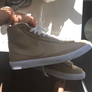 Nike Blazer Premium